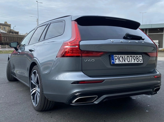 Volvo V60 cena 183500 przebieg: 70000, rok produkcji 2020 z Dąbie małe 742